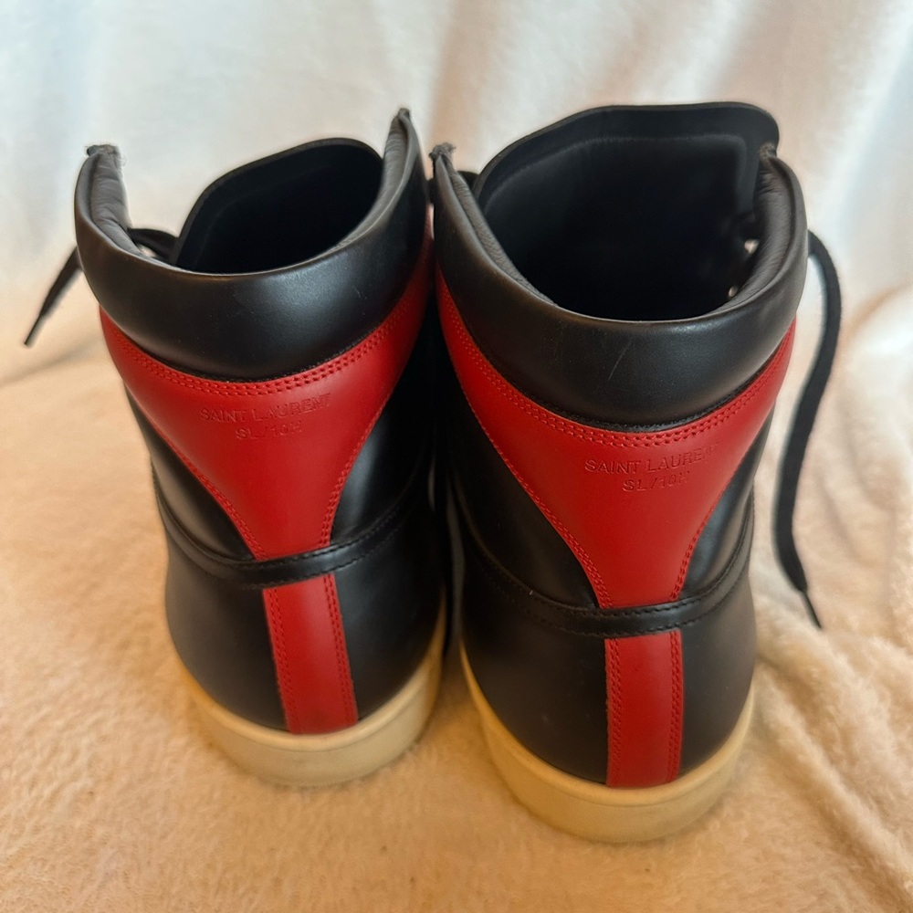 Saint Laurent Men's Black and Red High-Top Sneakers - Picture 2 of 8